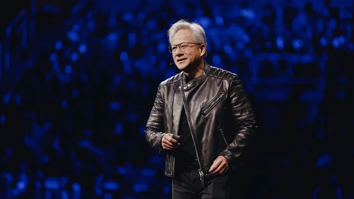 英伟达CEO黄仁勋谈5000亿美元融资计划：芯片已是“投资级资产”